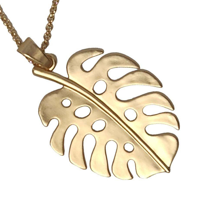 Fleur De Lisa Pendant Necklace