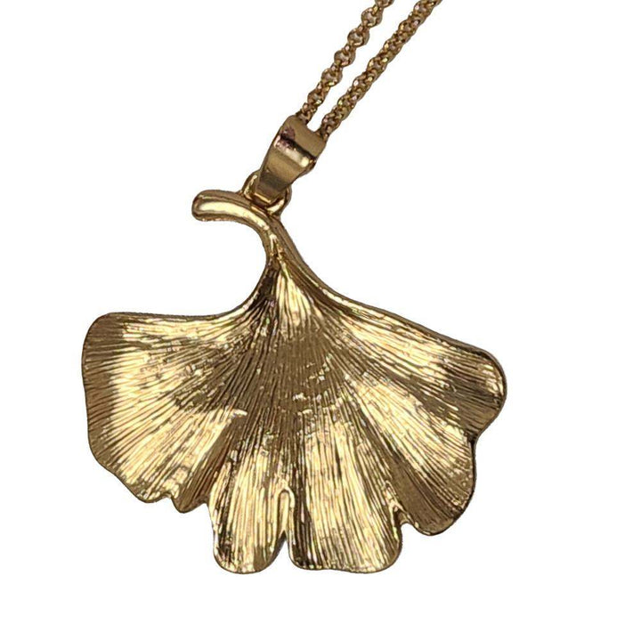 Fleur De Lisa Pendant Necklace