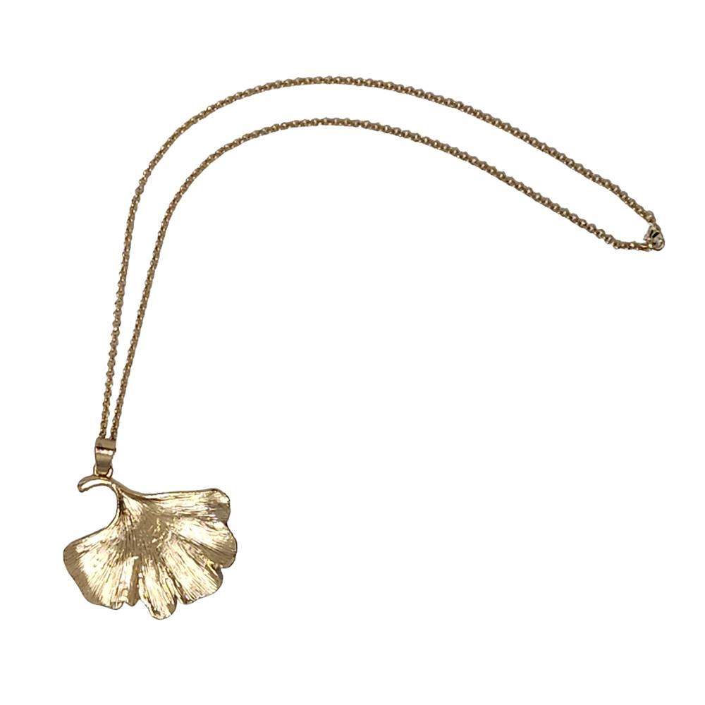 Fleur De Lisa Pendant Necklace
